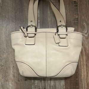 Coach Cream Leather Shoulder Bag